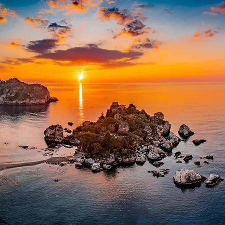 Baia Aurora * Letojanni